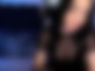Eviee's Live Sex Cam Show