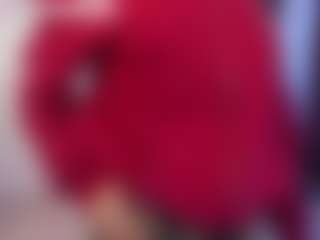 Eviee's Live Sex Cam Show