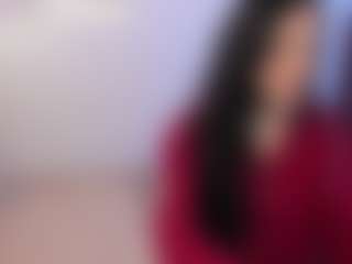 Eviee's Live Sex Cam Show