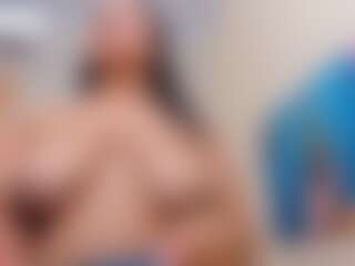 CamilaMendezz's Live Sex Cam Show