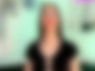 Live cam show with la-ratona - Orgasm on friskycurves.com