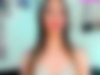 Live cam show with la-ratona - Smoking on friskycurves.com