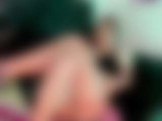 Live cam show with la-ratona - Brown Eyes on galaxygirlnitro.com