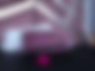 LatentFantasy MILF webcam performer live streaming