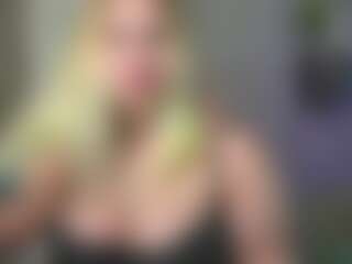 Emilia's Live Sex Cam Show