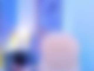 Live cam show with AlliceMackenzie - Drinking on Camming Site