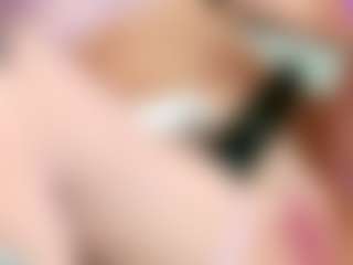 MelaniaTress's Live Sex Cam Show