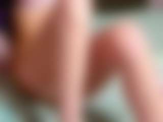 MelaniaTress's Live Sex Cam Show