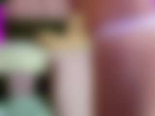 MelaniaTress's Live Sex Cam Show