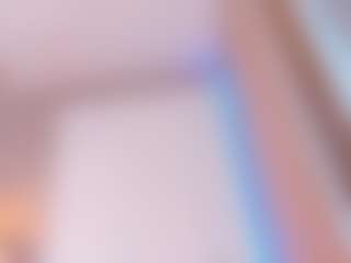 Live cam show with Roxy-Stone1 - College on xDating