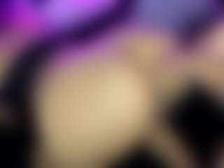 EmilyPacho_'s Live Sex Cam Show