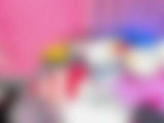 melanyroux's Live Sex Cam Show