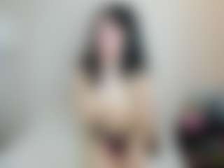 Live cam show with Emma - Sexydance on madthumbs