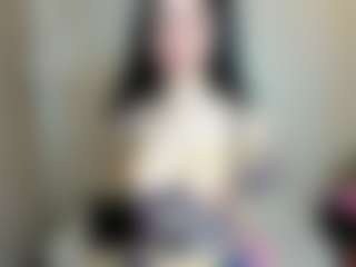 Live cam show with Emma - Sucking on SinfulBabes