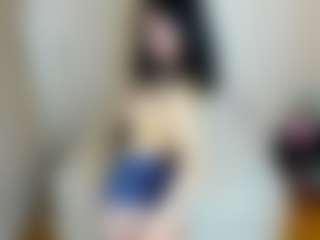Live cam show with Emma - Sucking on testsause.com