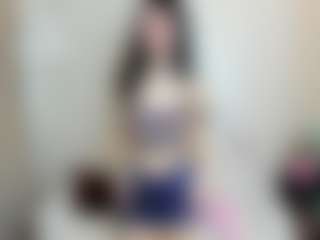 Live cam show with Emma - Sucking on nudelive.tv