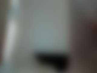 Live cam show with Emma - Sexydance on hrnylive.com