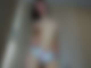 Live cam show with Emma - Ride on justonemore.cc