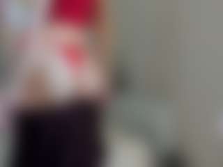 Live cam show with Emma - Smoke on Mixed Magazine Live
