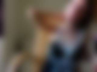 Live cam show with Emma - Sexydance on Gym Cam Girls