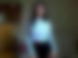 Live cam show with Emma - Tittyfuck on madthumbs