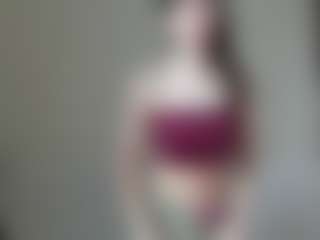 Emma's Live Sex Cam Show