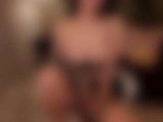 SuzuSummer's Live Sex Cam Show