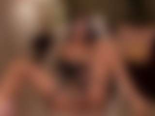 SuzuSummer's Live Sex Cam Show