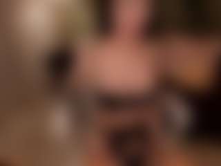 SuzuSummer's Live Sex Cam Show