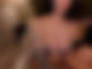 SuzuSummer's Live Sex Cam Show