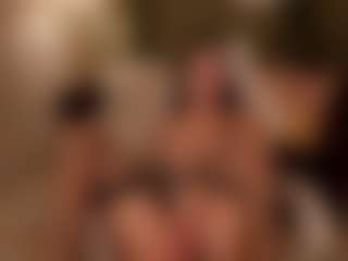 SuzuSummer's Live Sex Cam Show