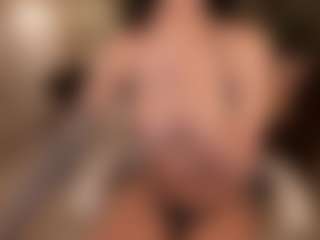 SuzuSummer's Live Sex Cam Show