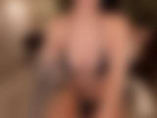 SuzuSummer's Live Sex Cam Show