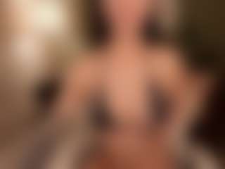 SuzuSummer's Live Sex Cam Show