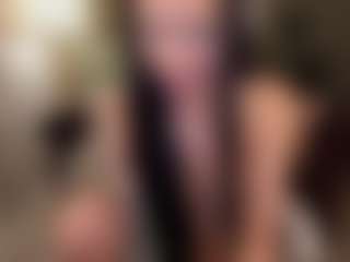 SuzuSummer's Live Sex Cam Show