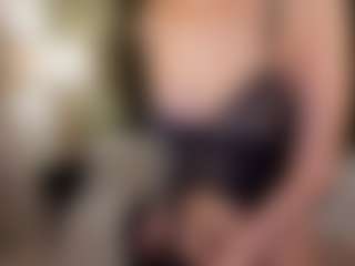 SuzuSummer's Live Sex Cam Show