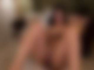 SuzuSummer's Live Sex Cam Show