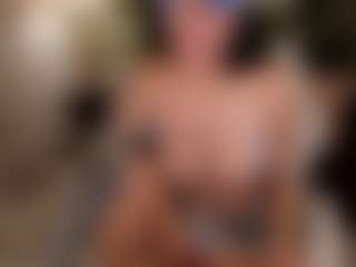 SuzuSummer's Live Sex Cam Show