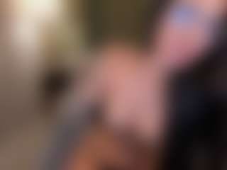 SuzuSummer's Live Sex Cam Show