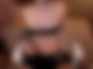 SuzuSummer's Live Sex Cam Show
