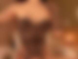 SuzuSummer's Live Sex Cam Show