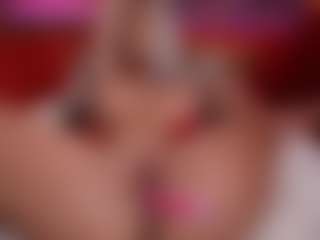 Show de cam en vivo con KarlaBart - Blonde Hair en Camsoda