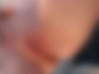 Live cam show with kellybbface - Vibe on chickslive.net