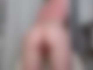 Live cam show with kellybbface - Public on TeamSkeetLive