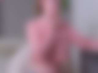 Live cam show with kellybbface - Babygirl on Mixed Magazine Live