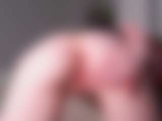 kellybbface's Live Sex Cam Show