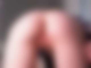 kellybbface's Live Sex Cam Show