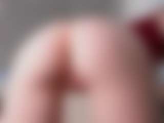 Live cam show with kellybbface - Blue Eyes on makecum.org