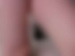 Live cam show with kellybbface - Red Hair College on friskycurves.com