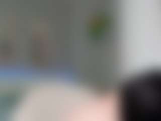 Live cam show with kellybbface - Babygirl on camwithhim.com